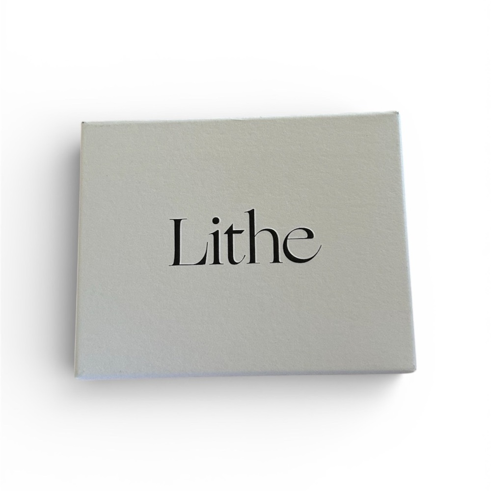 Lithe Eyeshadow Palette - Multi-Color - Picture 2 of 3
